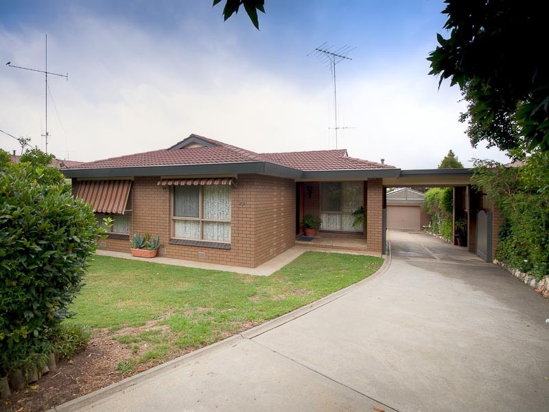 29 Barton Street, Kyneton VIC 3444