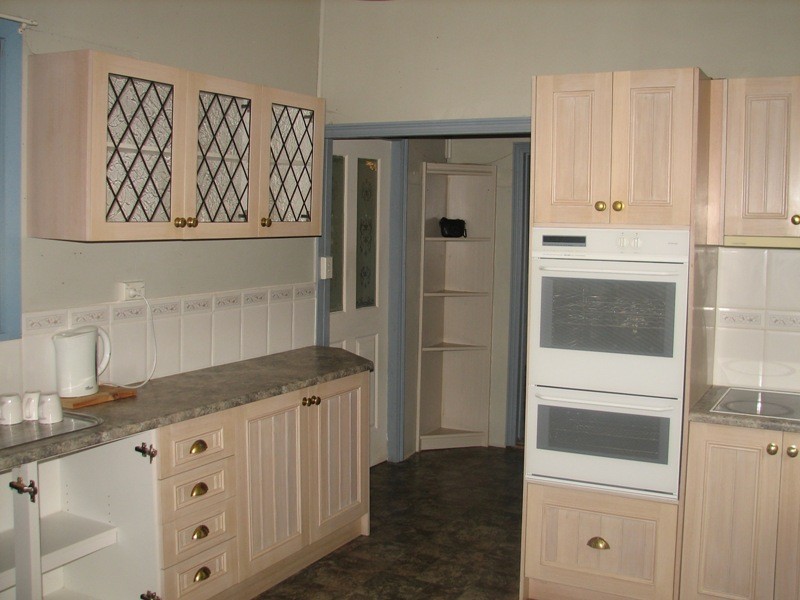 16 Mollison Street, Kyneton VIC 3444