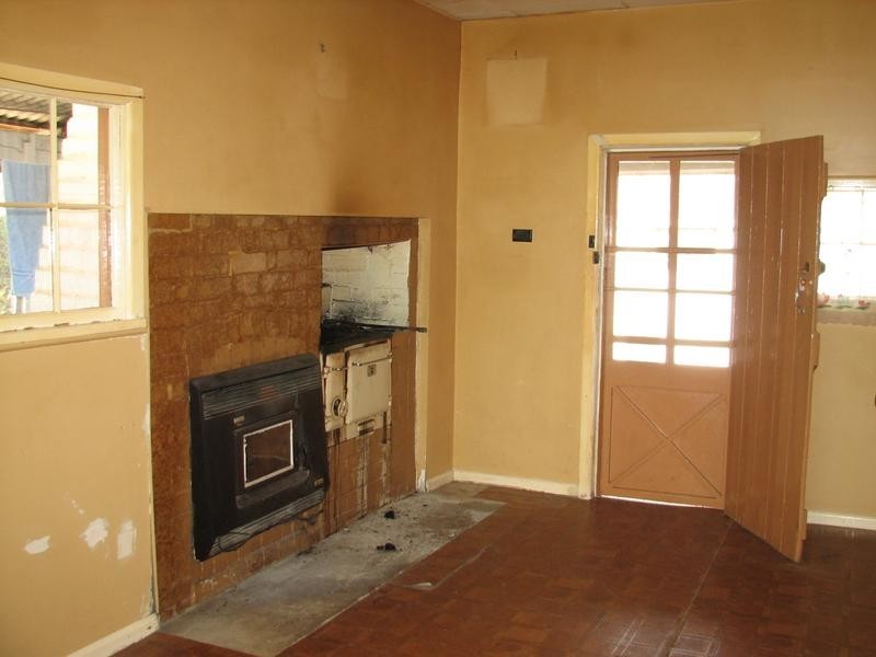 11 Clarke Street, Redesdale VIC 3444