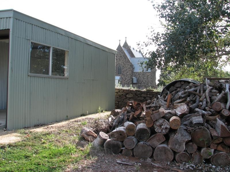 11 Clarke Street, Redesdale VIC 3444