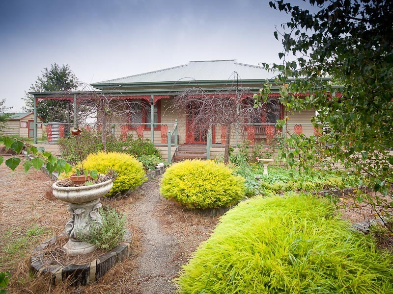 201 Lauriston Reservoir Road, Kyneton VIC 3444