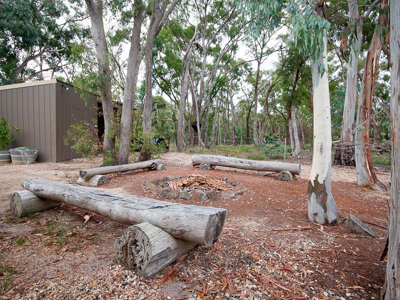 3 Leared Drive, Kyneton VIC 3444