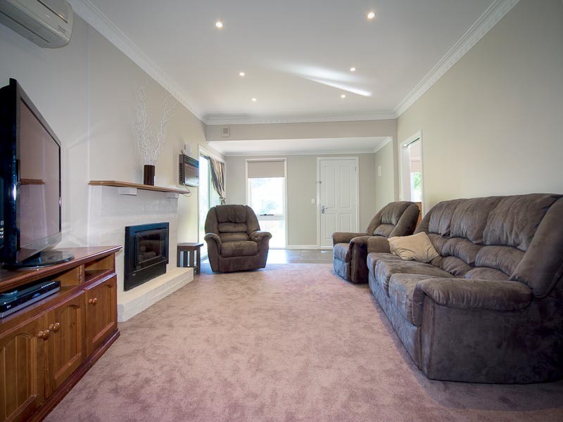39 Yaldwyn Street West, Kyneton VIC 3444