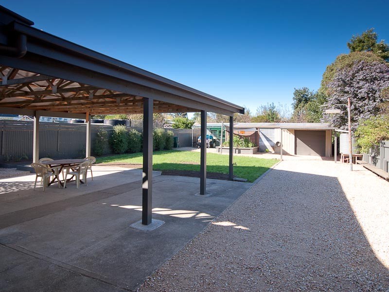 39 Yaldwyn Street West, Kyneton VIC 3444
