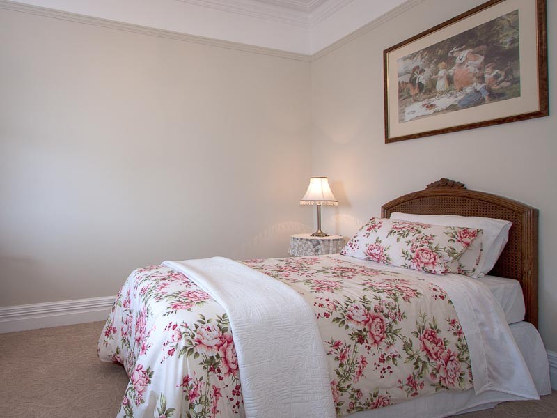 22 Lauriston Street, Kyneton VIC 3444