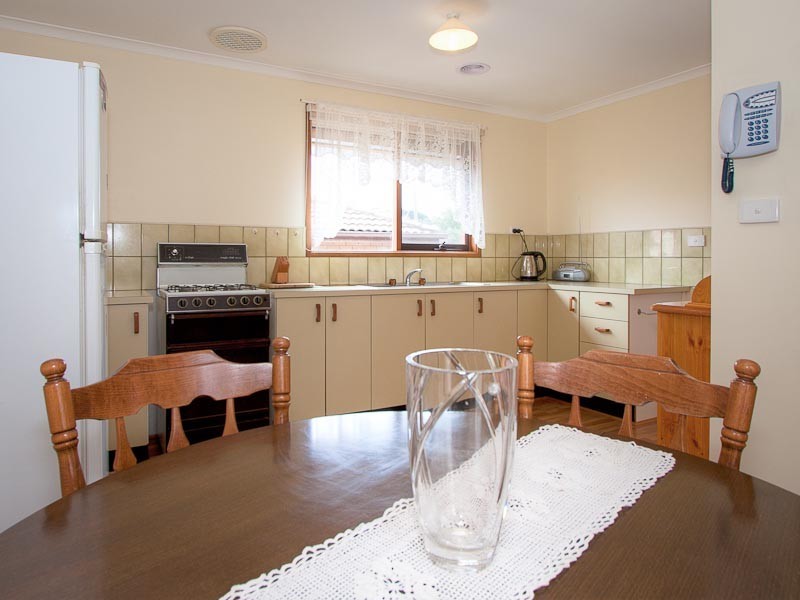 4/69 Powlett Street, Kyneton VIC 3444