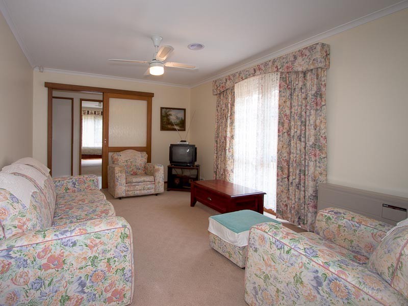 4/69 Powlett Street, Kyneton VIC 3444