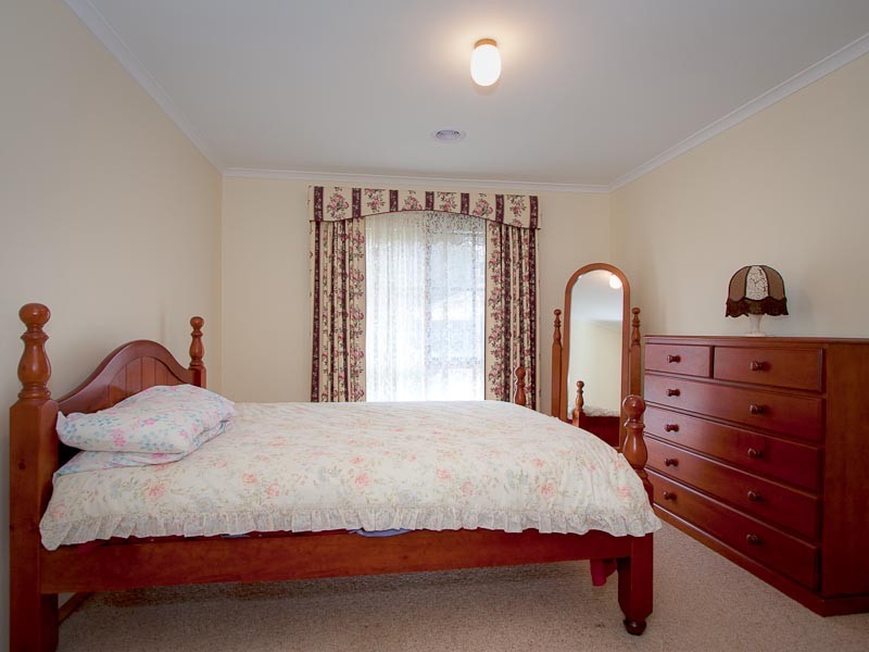 4/69 Powlett Street, Kyneton VIC 3444