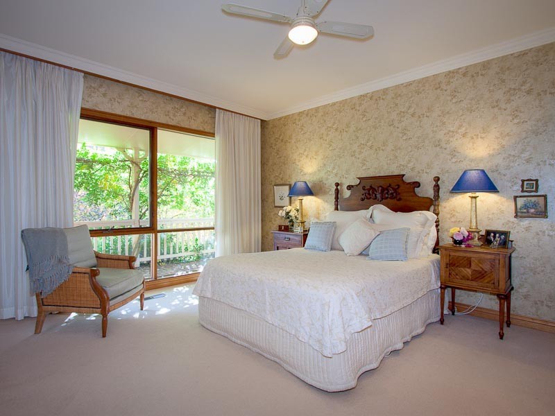 6 Tattersalls Drive, Kyneton VIC 3444