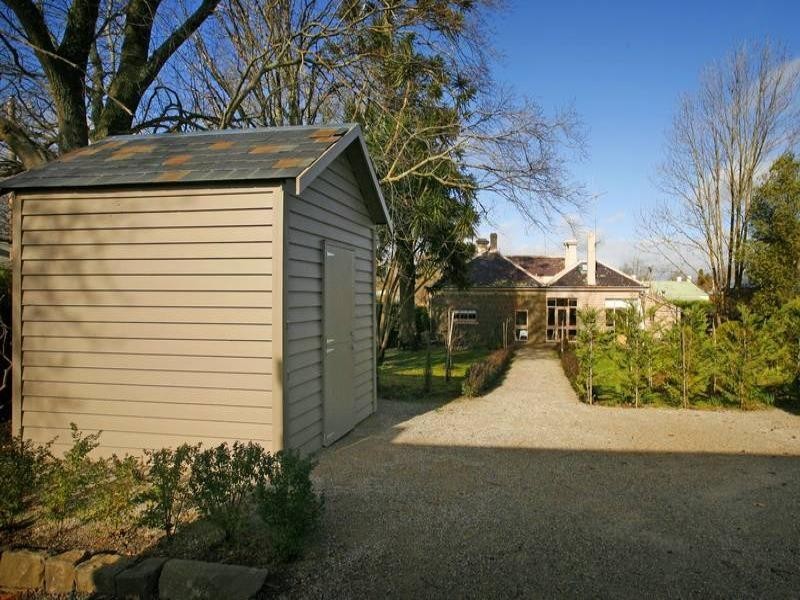 18 Baynton Street, Kyneton VIC 3444