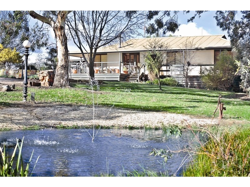 1375 Kyneton Heathcote Road, Mia Mia VIC 3444