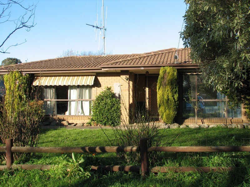 76 Ebden Street, Kyneton VIC 3444