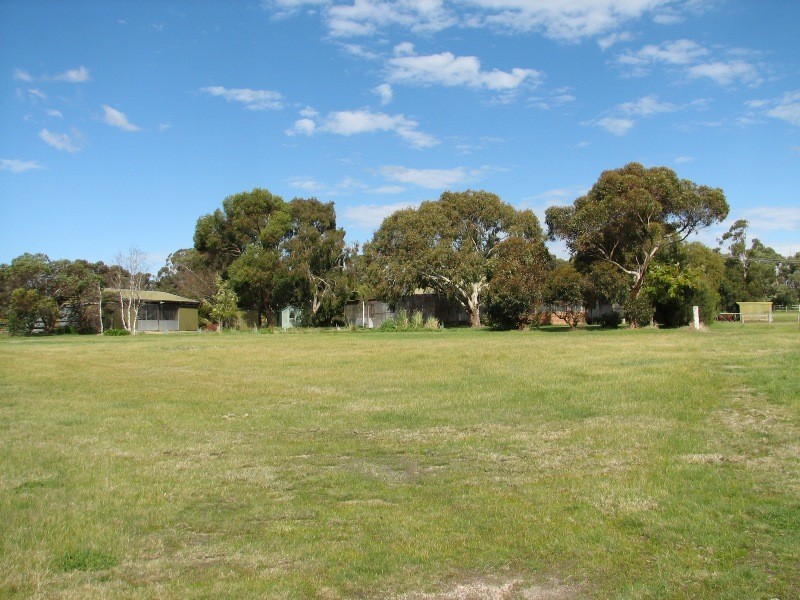 77 Verekers Lane, Kyneton VIC 3444