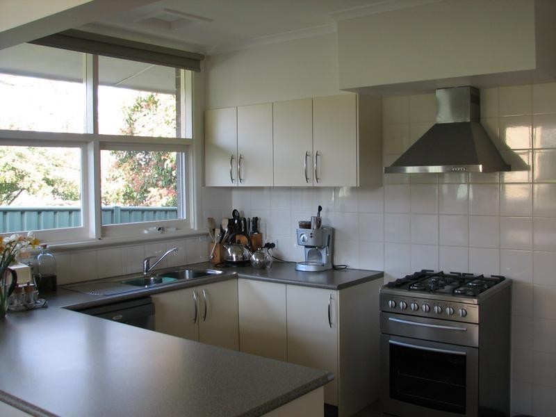 33 Begg Street, Kyneton VIC 3444