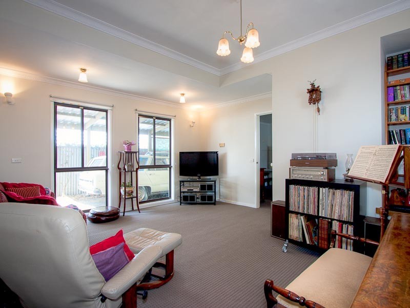 22 Bodkin Street, Kyneton VIC 3444