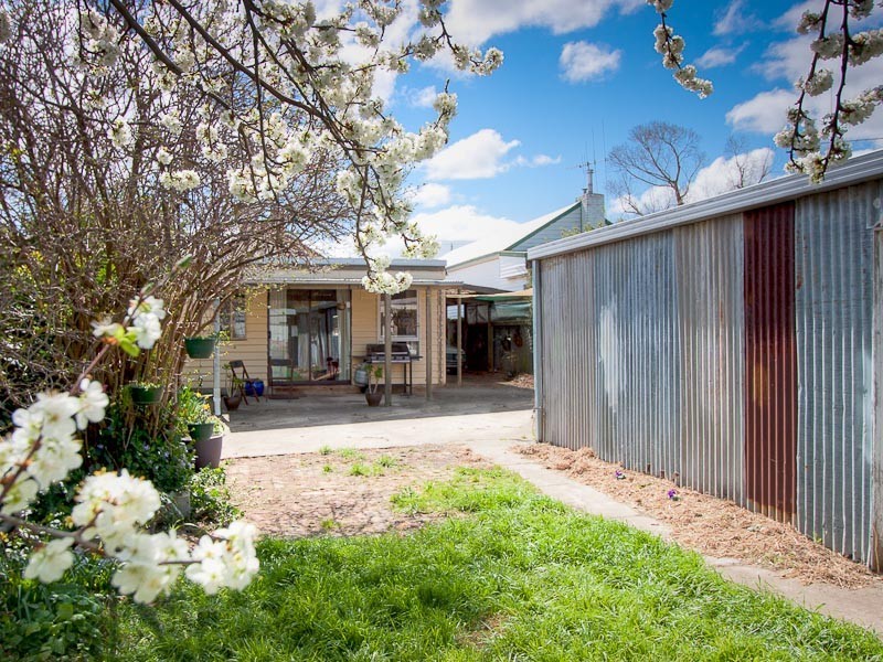 22 Bodkin Street, Kyneton VIC 3444