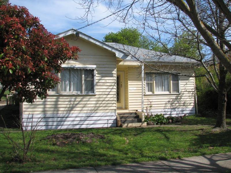 21 Mitchell Street, Kyneton VIC 3444