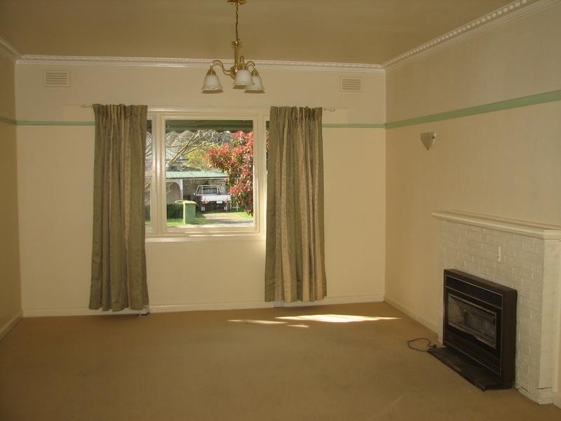 21 Mitchell Street, Kyneton VIC 3444