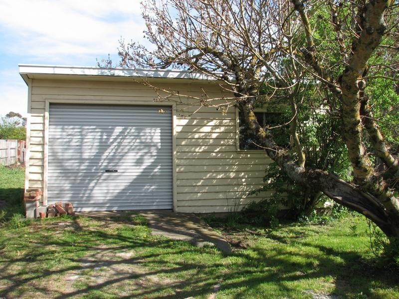 21 Mitchell Street, Kyneton VIC 3444