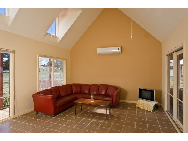 36 Walters Street, Trentham VIC 3458