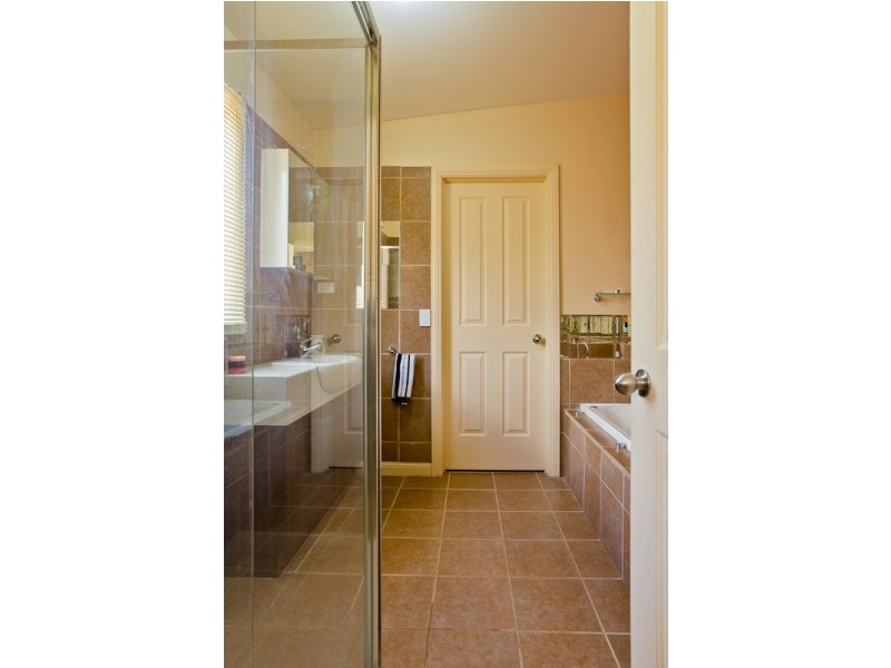 36 Walters Street, Trentham VIC 3458