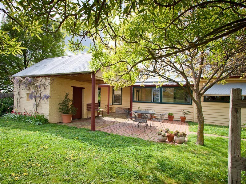 106 Deep Lead Lane, Kyneton VIC 3444