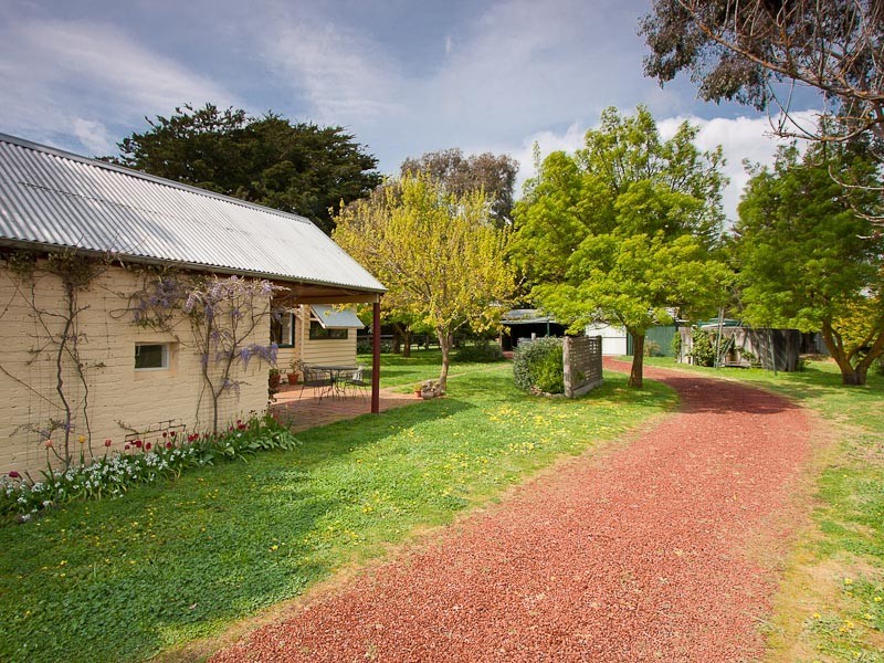 106 Deep Lead Lane, Kyneton VIC 3444