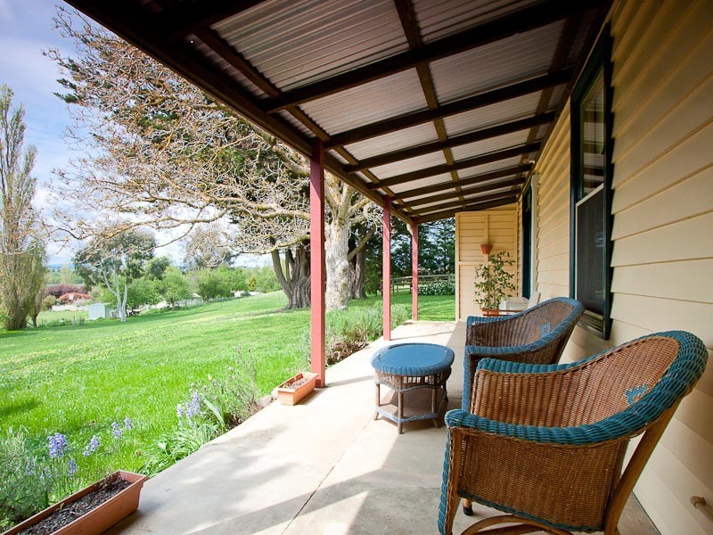 106 Deep Lead Lane, Kyneton VIC 3444