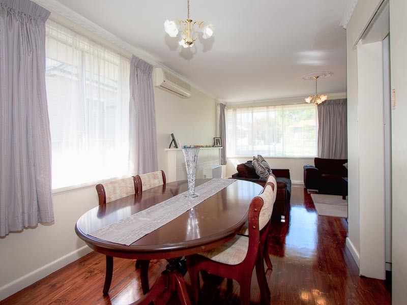 30 Mitchell Street, Kyneton VIC 3444