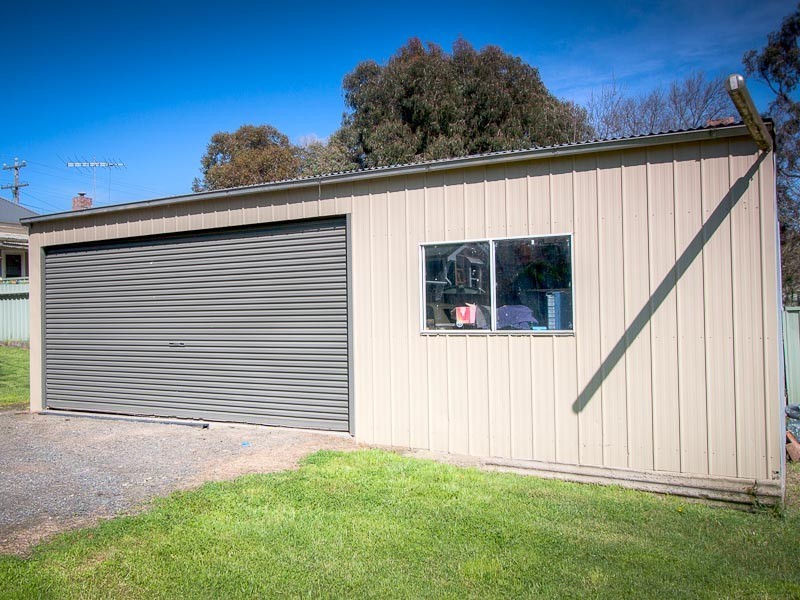 30 Mitchell Street, Kyneton VIC 3444