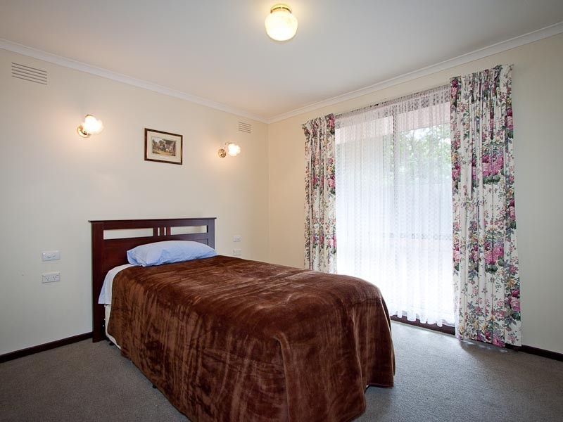 32 Pohlman Street, Kyneton VIC 3444