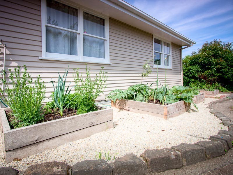 17 Sturt Street, Kyneton VIC 3444