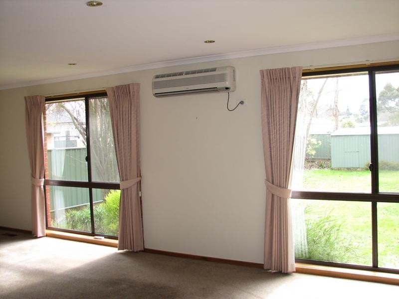 98 Beauchamp Street, Kyneton VIC 3444