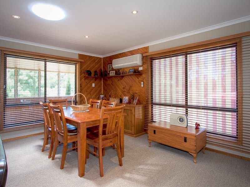 19 McAlpine Road, Taradale VIC 3447