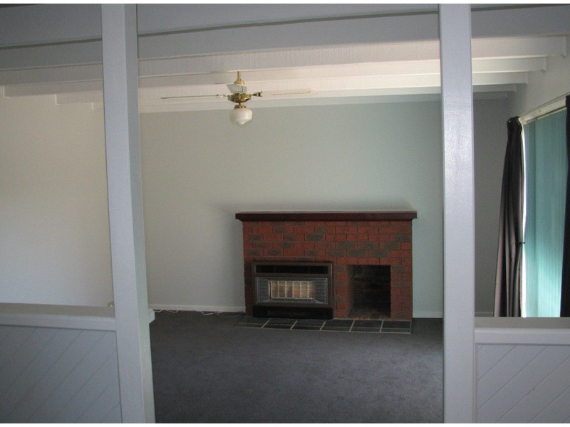 1 Frances Close, Kyneton VIC 3444