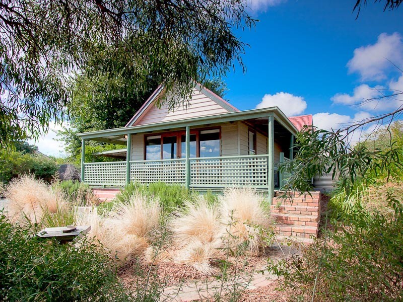 18 Bennett Street, Malmsbury VIC 3446