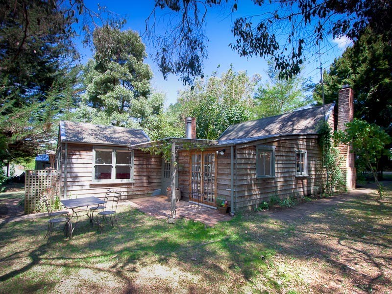 2 Church Lane, Trentham VIC 3458
