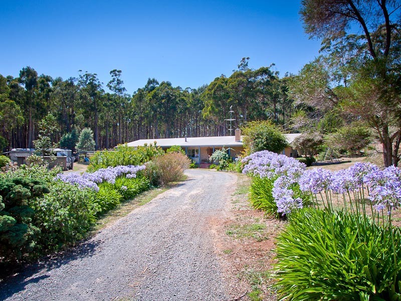 149 Curry’s Hill Road, Musk VIC 3461