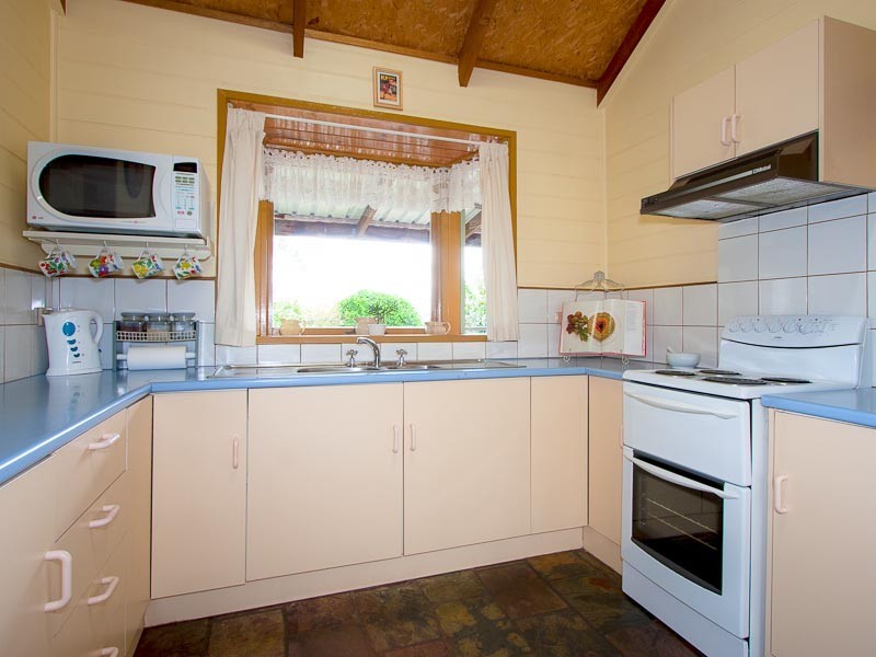 9 Browns Court, Kyneton VIC 3444