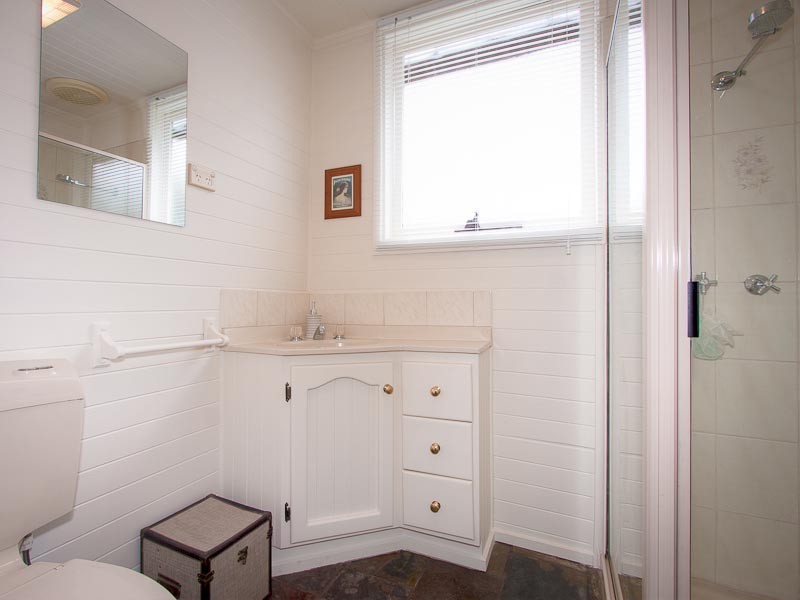 9 Browns Court, Kyneton VIC 3444