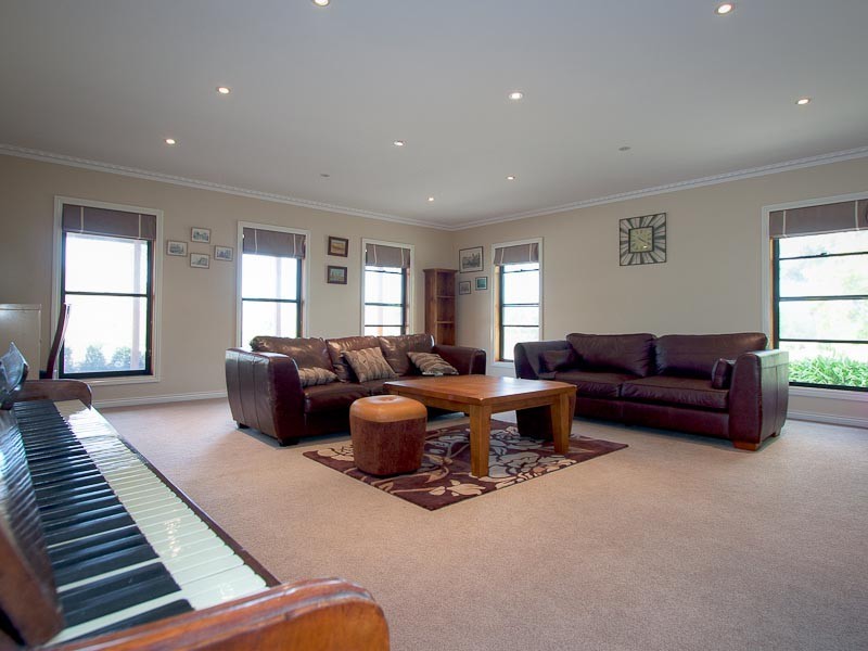 1590 Daylesford Malmsbury Road, Drummond VIC 3461