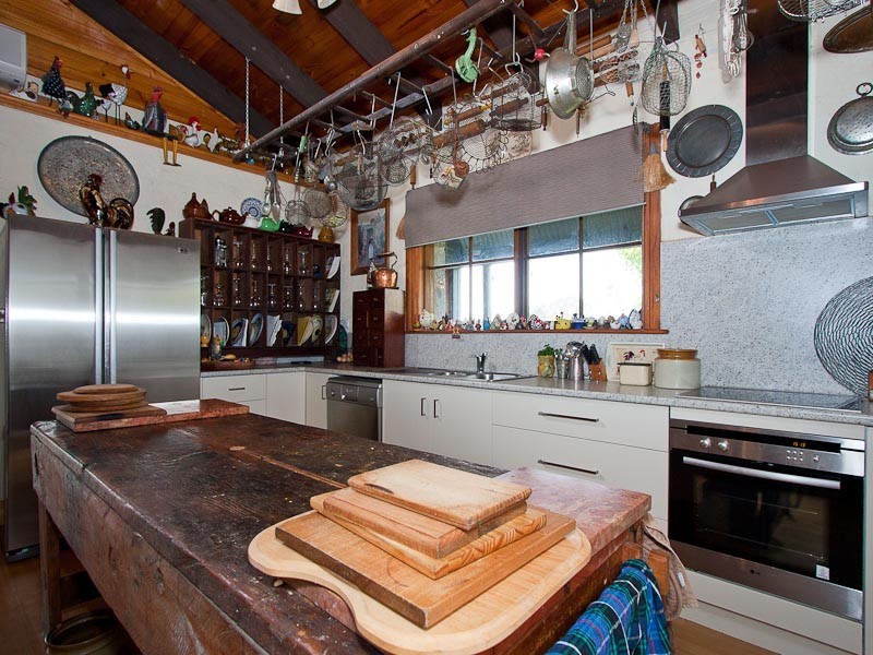 70 Olivers Lane, Elphinstone VIC 3448