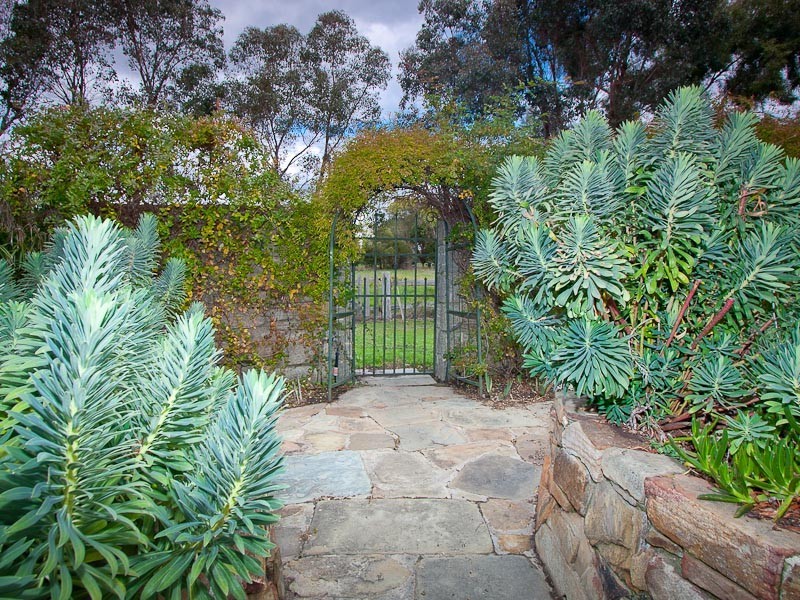 70 Olivers Lane, Elphinstone VIC 3448