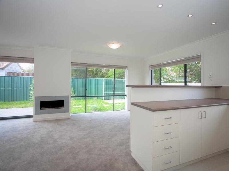 3/7 Pohlman Street, Kyneton VIC 3444