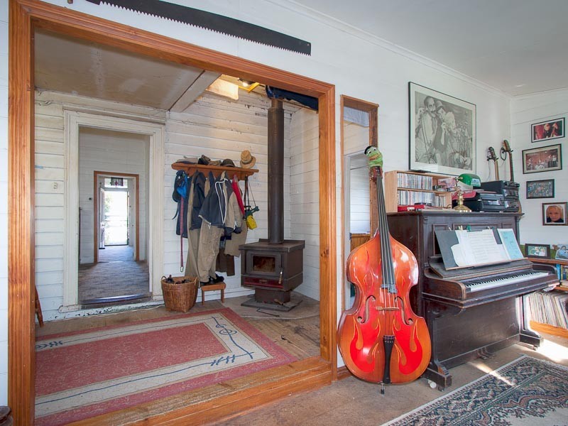 13 Lauriston Street, Kyneton VIC 3444