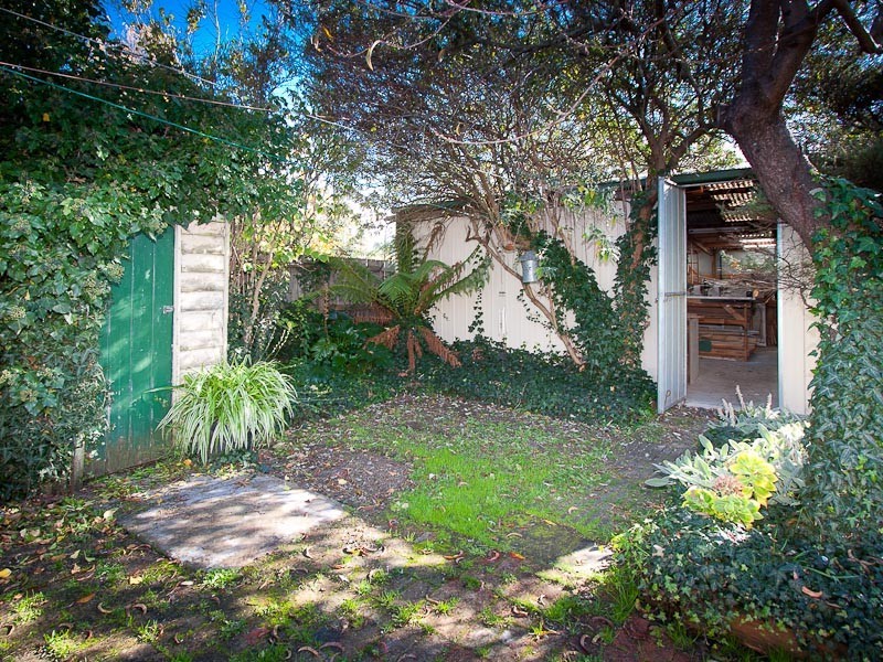 13 Lauriston Street, Kyneton VIC 3444