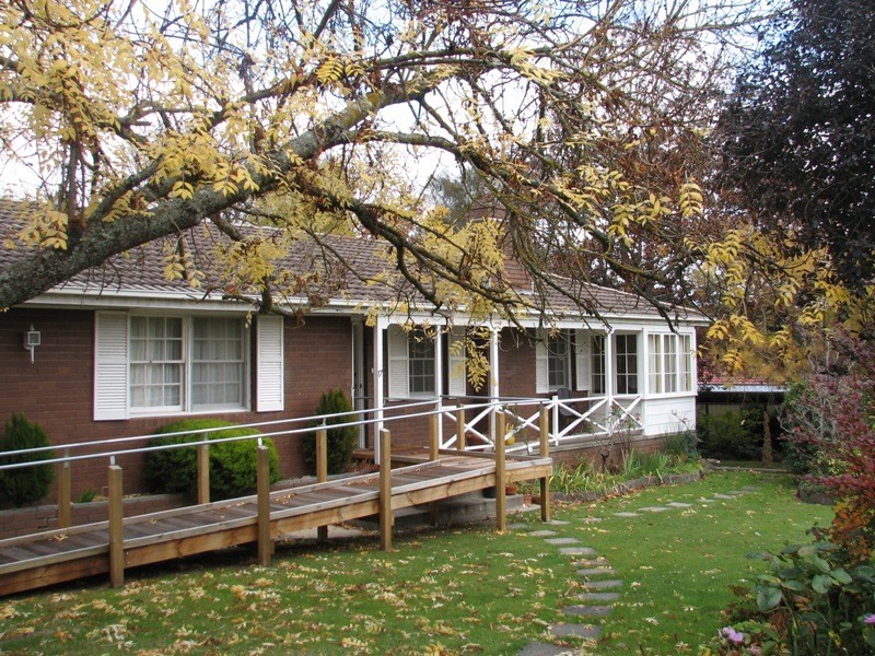 17 Pohlman Street, Kyneton VIC 3444