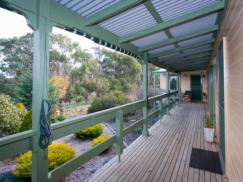 4 Talbots Lane, Taradale VIC 3447