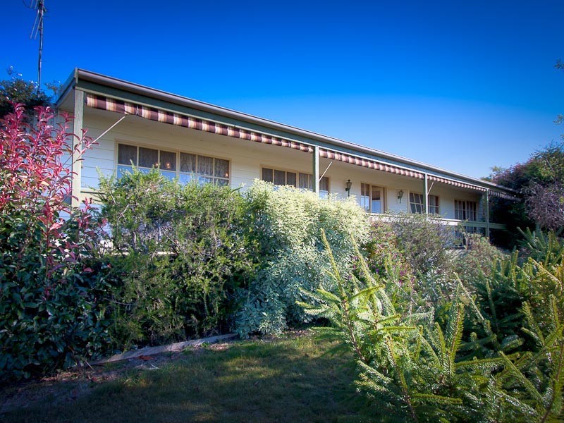 56 Mount View Drive, Elphinstone VIC 3448