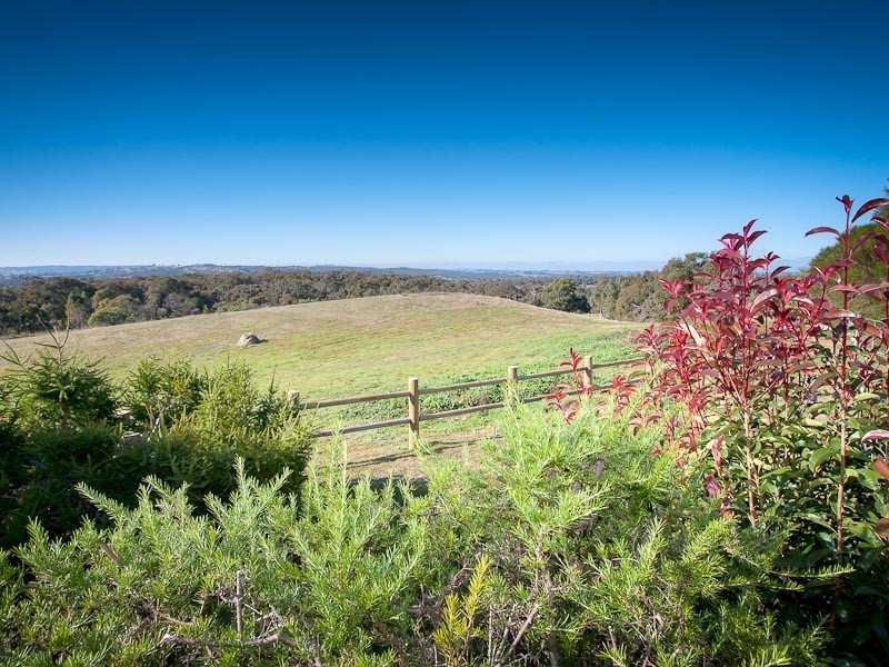 56 Mount View Drive, Elphinstone VIC 3448